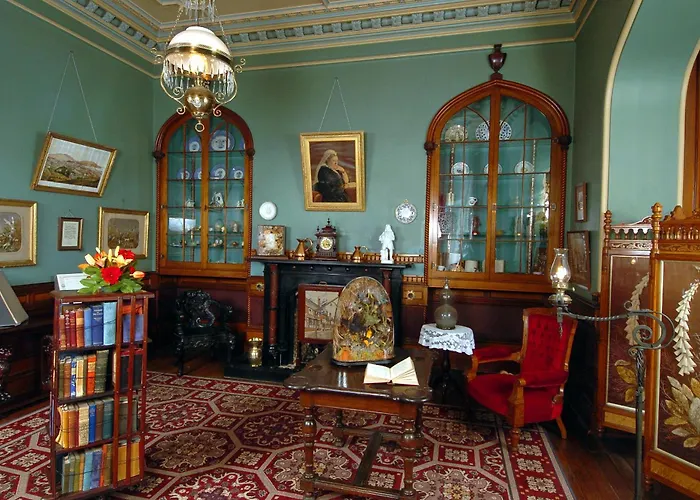 Villa: Larnach Lodge & Stable Stay