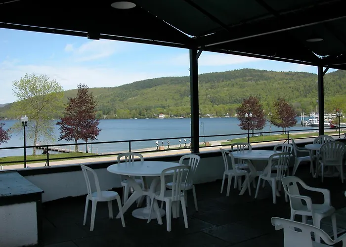 Luxury hotel only: Fort William Henry Hotel