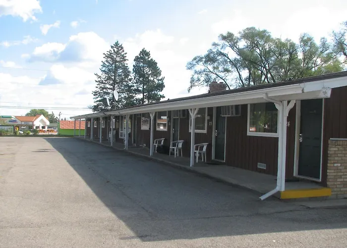 Motel: Spinning Wheel Motel