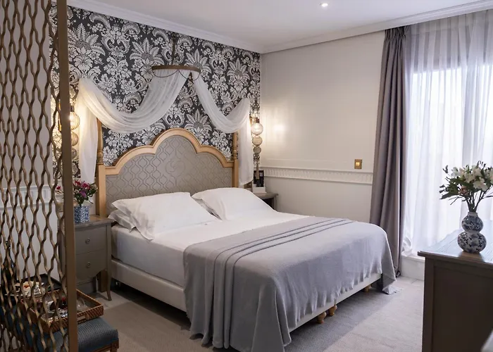 Hotel sulla spiaggia: Hotel Gravina 51