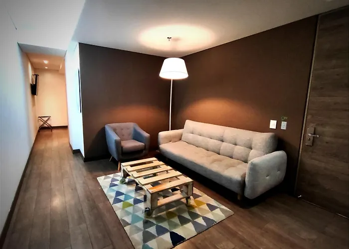  Mika Suites