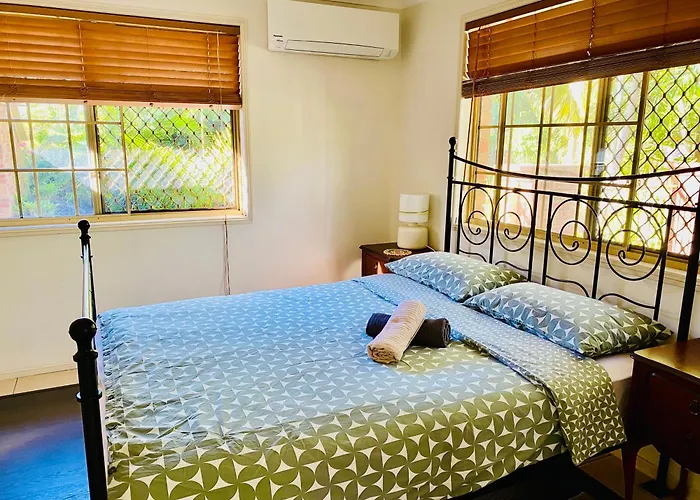 Cheap hotel: Granny Flat