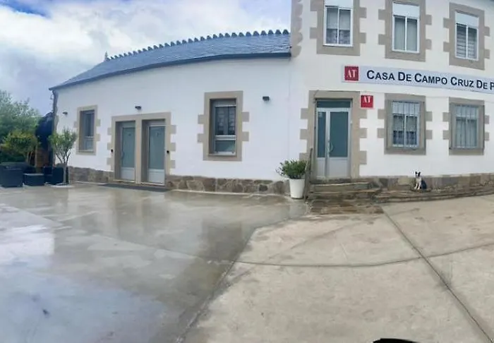 Perros hoteles Cruz De Pedra
