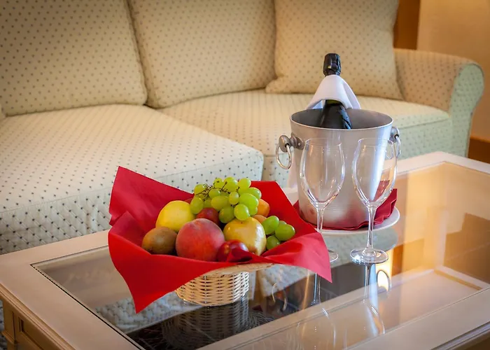 Hoteles con Jacuzzi Lo Scoiattolo