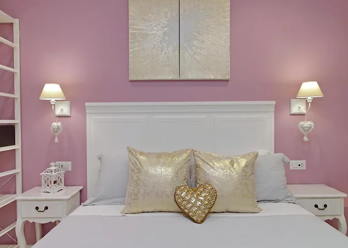 Self Catering: Roman Holiday Charming