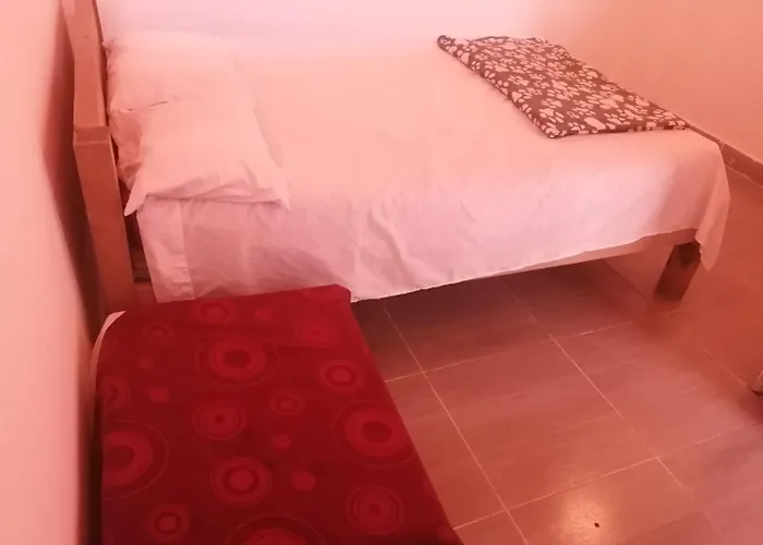 Una Cuadra Del Parque, Hostal Suculenta Jardin