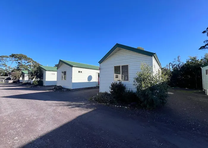 Strahan Beach Tourist Park