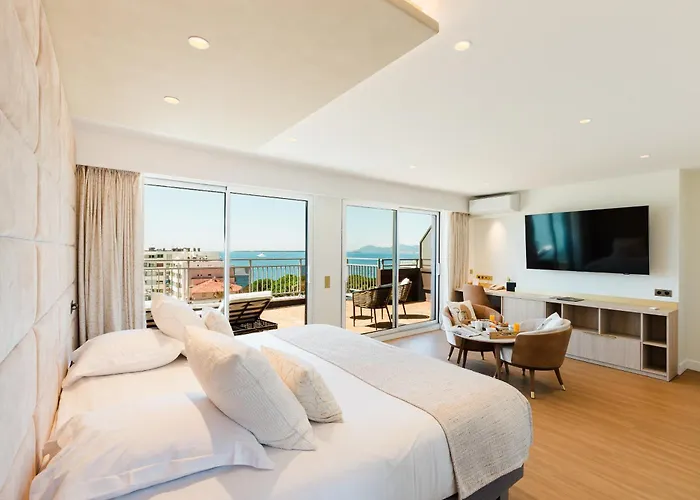 Hôtel accueillant les animaux: Hôtel Hélios