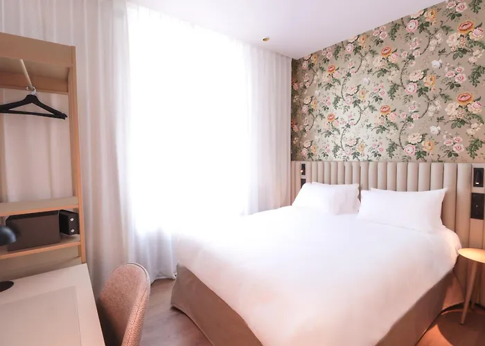 Pet Friendly hotel: Rosa Hotel