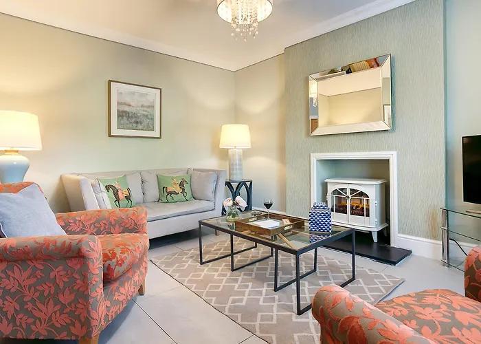 Dog friendly hotels Pippin Cottage