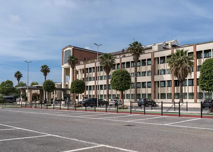 Hotel con piscina: Mercure Leonardo da Vinci Rome Airport