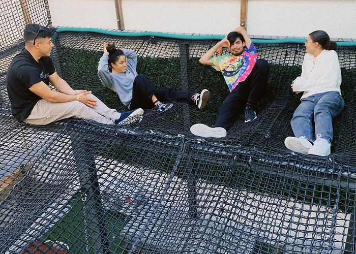 Hotel: WOT Patio Social