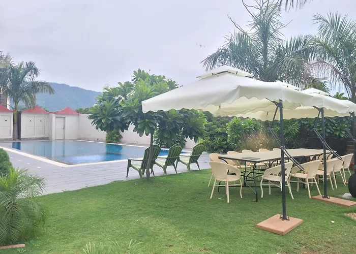 Villa: Surya Uday Villa