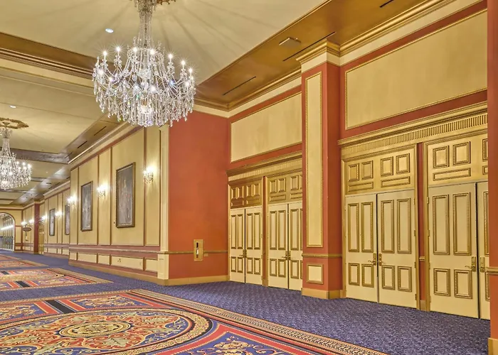 Hotel do aeroporto: Paris Las Vegas Hotel & Casino (Adults Only)