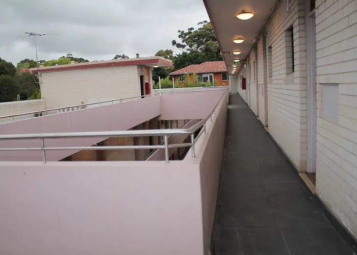 Motel: Marco Polo Motor Inn Sydney Hotel