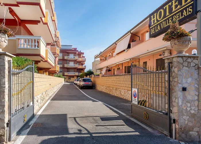 Hotel De La Ville Relais