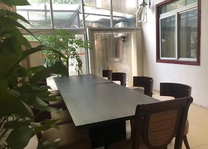 Pet Friendly hotel: Chengdu Sichuan University Budget Hotel