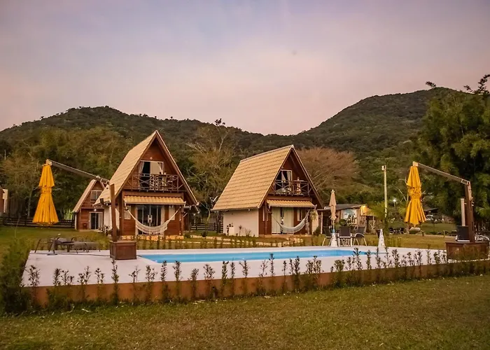  Villa Park Chalés - A sua fazendinha ao lado do Beto Carrero