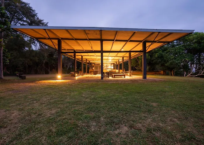 Pet Friendly hotel: Redcliffs, Mirissa By The Serendipity Collection