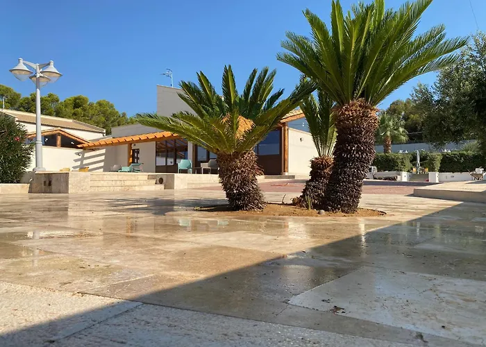 Giotera Village