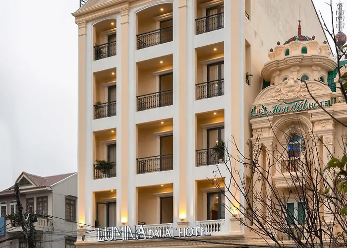 Luxury hotel only: Lumina Hotel Da Lat Central