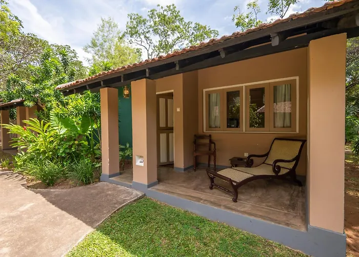 Resort: Sigiriya Village
