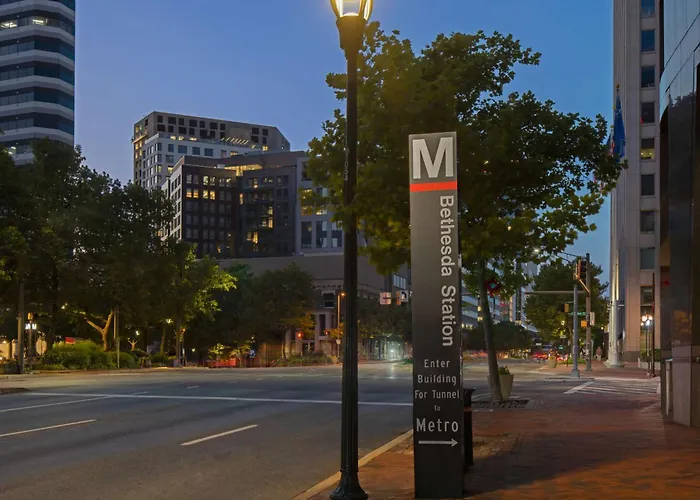 Hilton Garden Inn Bethesda Downtown