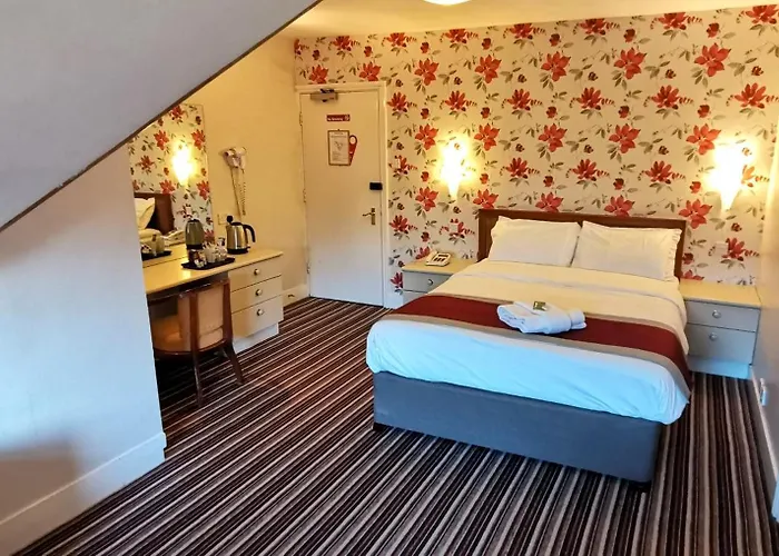 Сity center hotels Russell