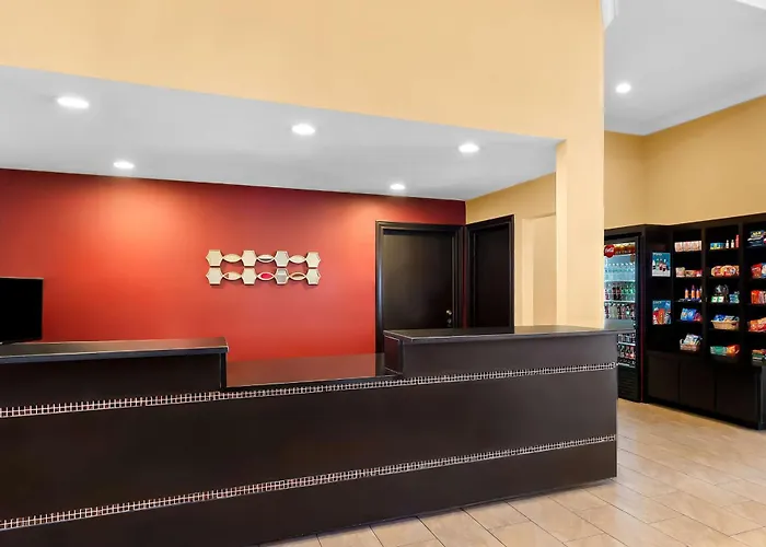 Surestay Plus By Best Western San Antonio Fiesta Inn