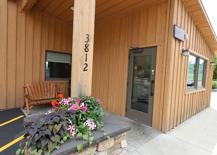 Motel: Lakeside Resort