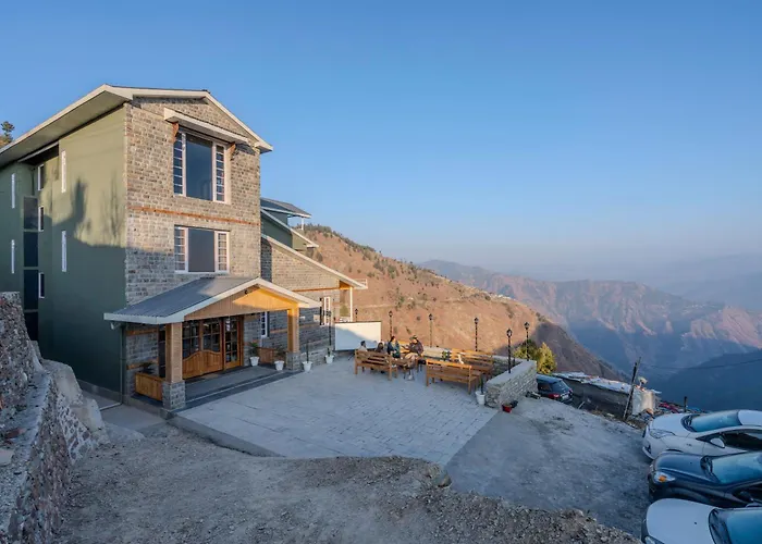 Saffronstays Alpine Blue - 4Br European With Valley Views, Bonfire, Bbq & Forest Treks, Theog