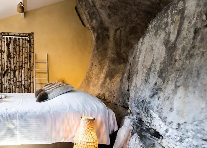  La Grotte