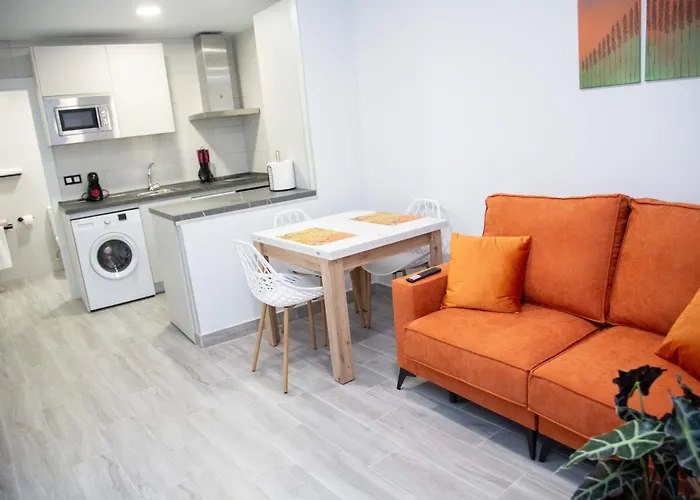 Pregonero Urban Suites - Naranja