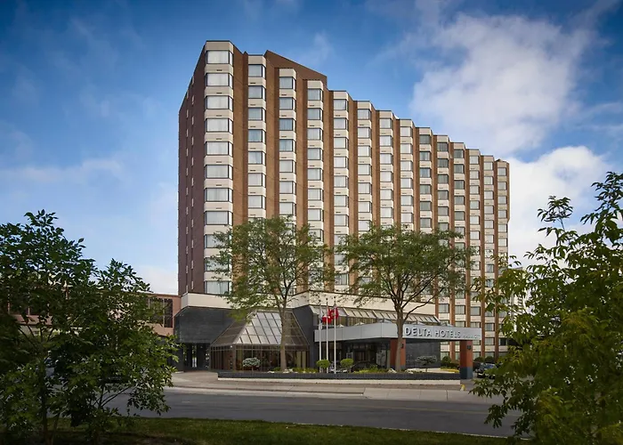 Pet Friendly hotel: Delta Hotels By Marriott Toronto Mississauga