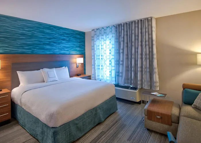 3 star hotels Towneplace Suites By Marriott Miami Airport
