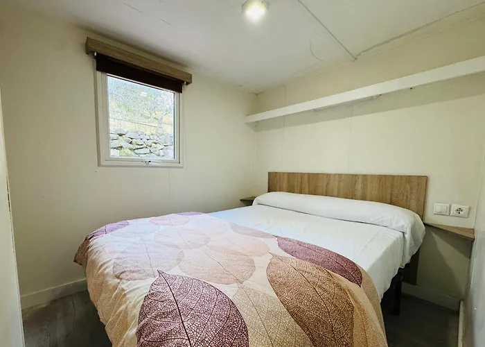 Casa de vacaciones: Bungalows Rurales Incluida Piscina 2 Columnas