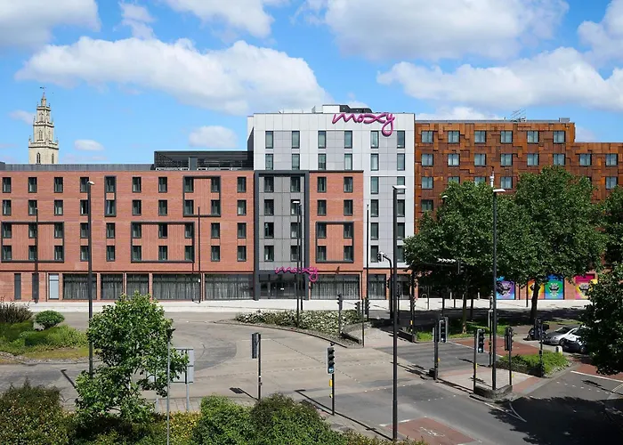 3 star hotels Moxy Bristol
