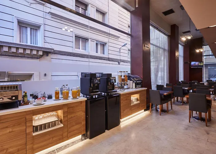 Hot Tub in Room Silken Sant Gervasi