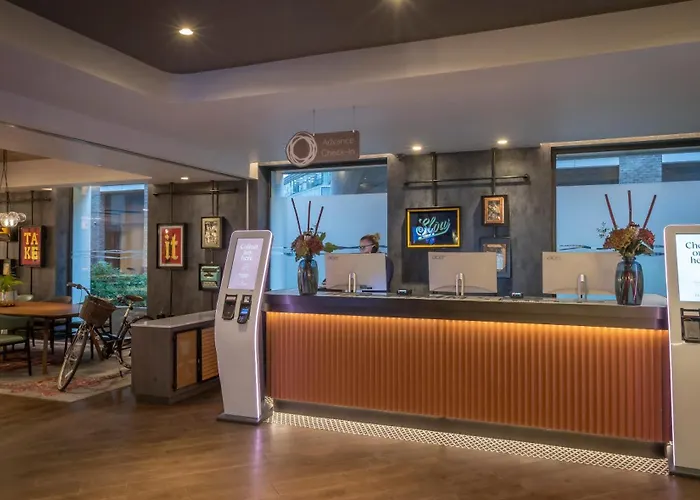 Clayton Hotel City Of London, Tower Bridge