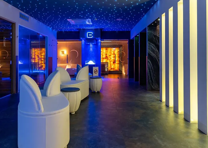 Moon Boutique & Spa