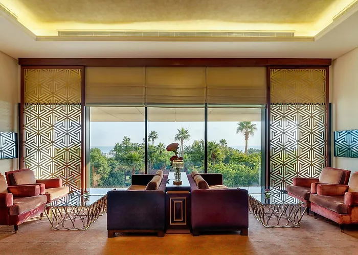Sheraton Grand & Convention