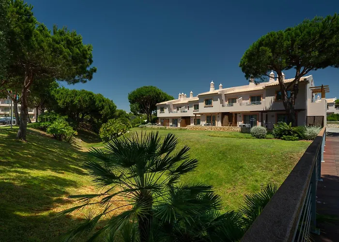 Hotel de praia: Grande Real Santa Eulalia Resort & Hotel Spa