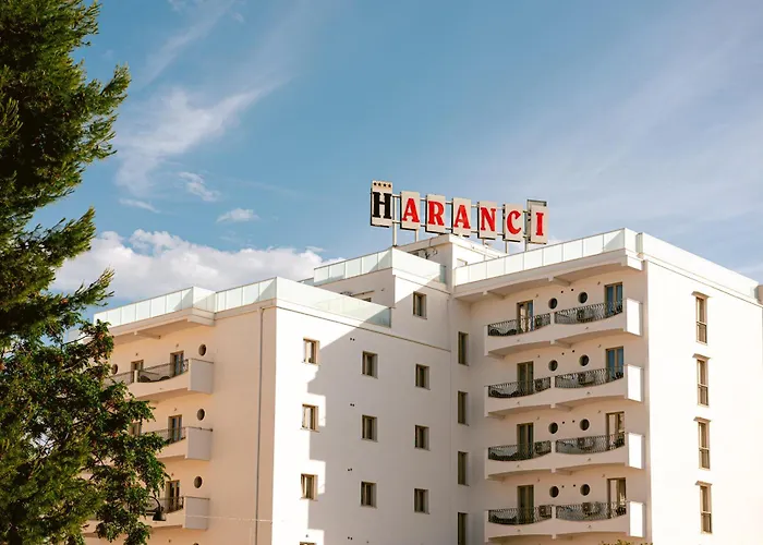 Hotel 4 stelle: Hotel Degli Aranci