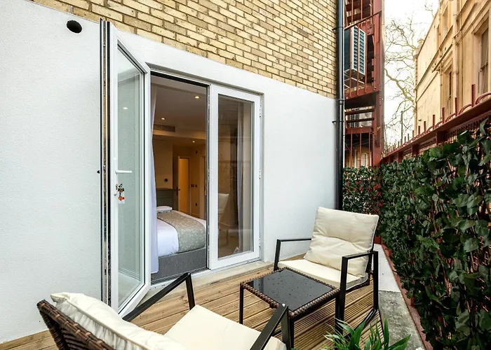 5 star hotel: Fountain House Apartments - Hyde Park, London