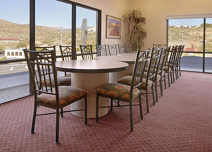 Days Inn By Wyndham Globe