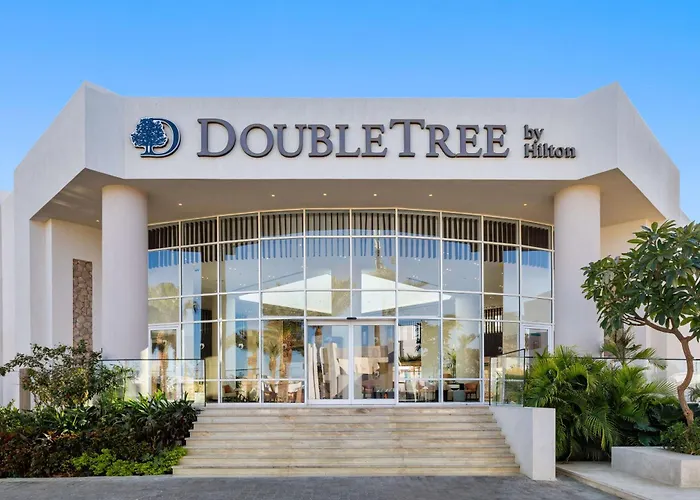  Doubletree By Hilton Sharks Bay