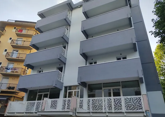 Hotel Caravel Park