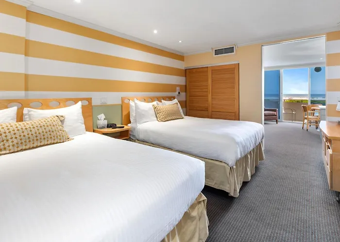 Central hotel: Pan American Oceanfront Hotel