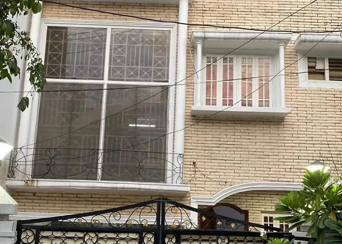 Villa: Vista Homes