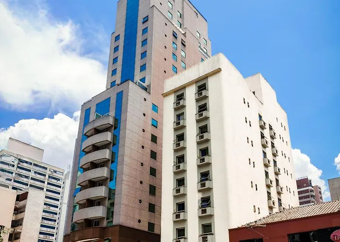 Hotel com vista: Carillon Plaza Hotel